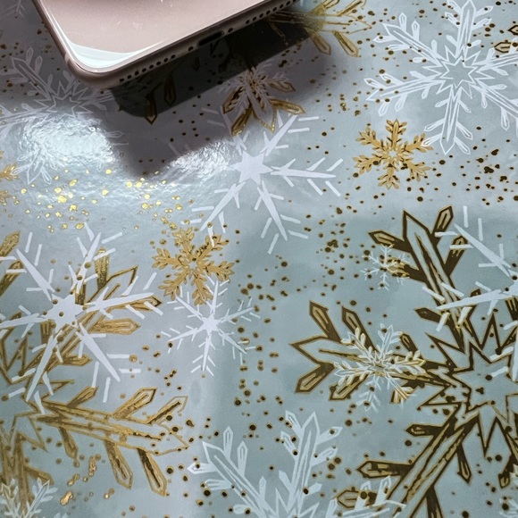 Gold iPhone 8 Plus Back Housing  Replacement Good Condition - Picture 5 of 5